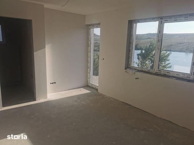Casă cu 4 camere cu Teren 300 Mp în Chinteni