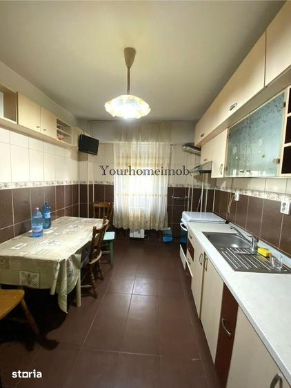 Apartament cu 3 camere decomandat în Lăpuș Argeș