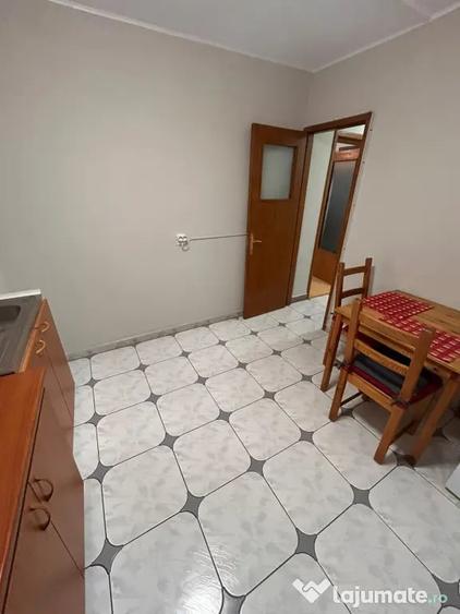 Garsonieră decomandată în Alba Iulia
