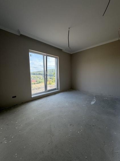 Casă cu 3 camere în Central