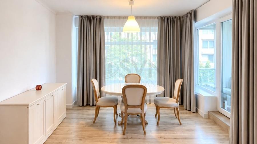 Apartament cu 3 camere decomandat în Floreasca