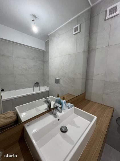 Apartament cu 3 camere în Seleuș