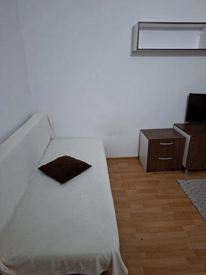 Garsonieră nedecomandată în Lipovei