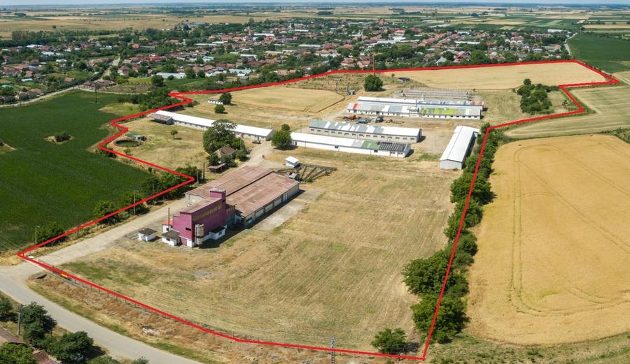 Spațiu industrial, de 7,684 mp, în Roșiori
