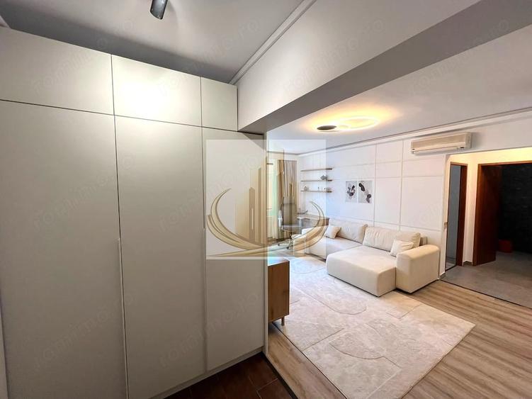 Apartament cu 2 camere semidecomandat în Ultracentral