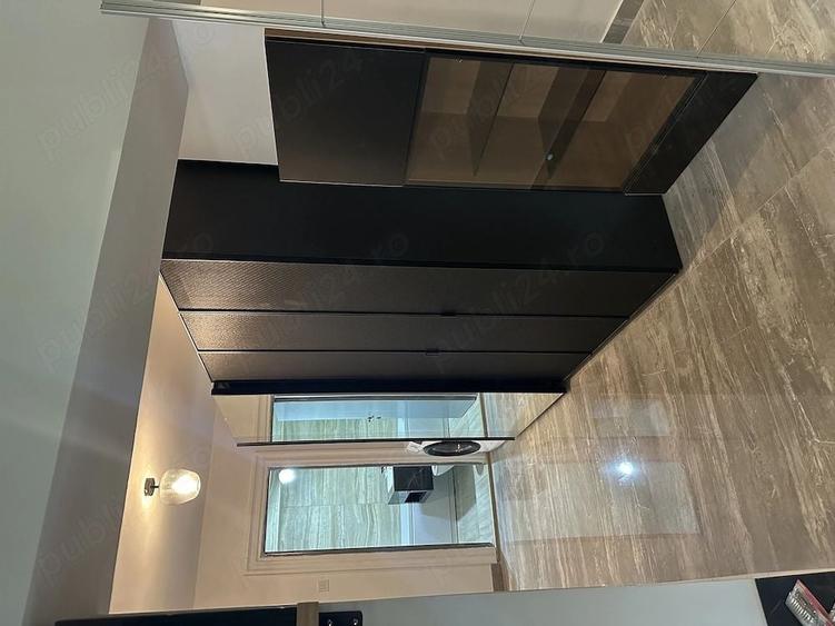 Apartament cu 3 camere semidecomandat, mobilat în Lacul Tei