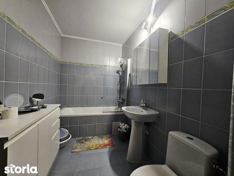 Apartament cu 3 camere, mobilat în Bună Ziua