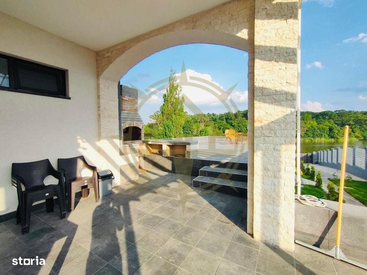Casă cu 4 camere în Săftica