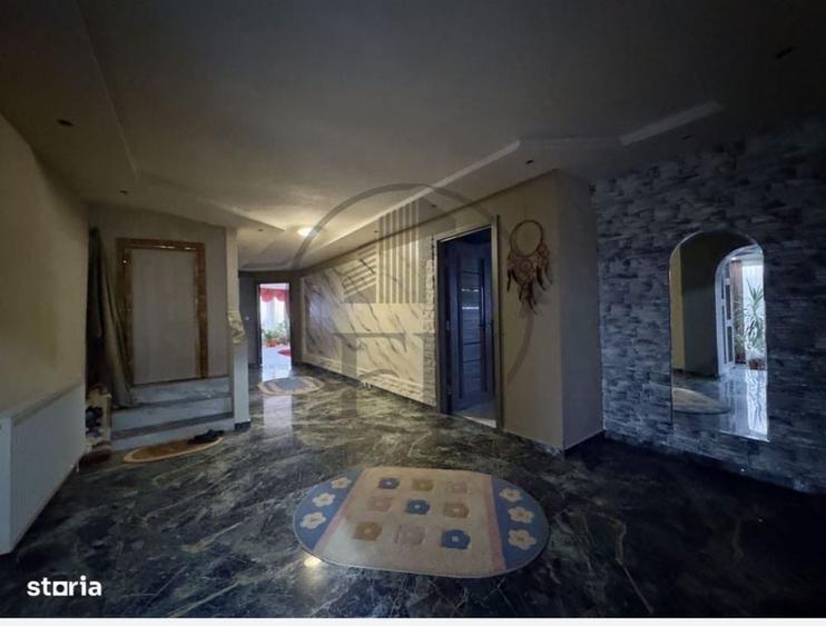 Casă cu 4 camere în Hârșova