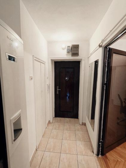 Apartament cu 2 camere semidecomandat, mobilat în Ștefan cel Mare