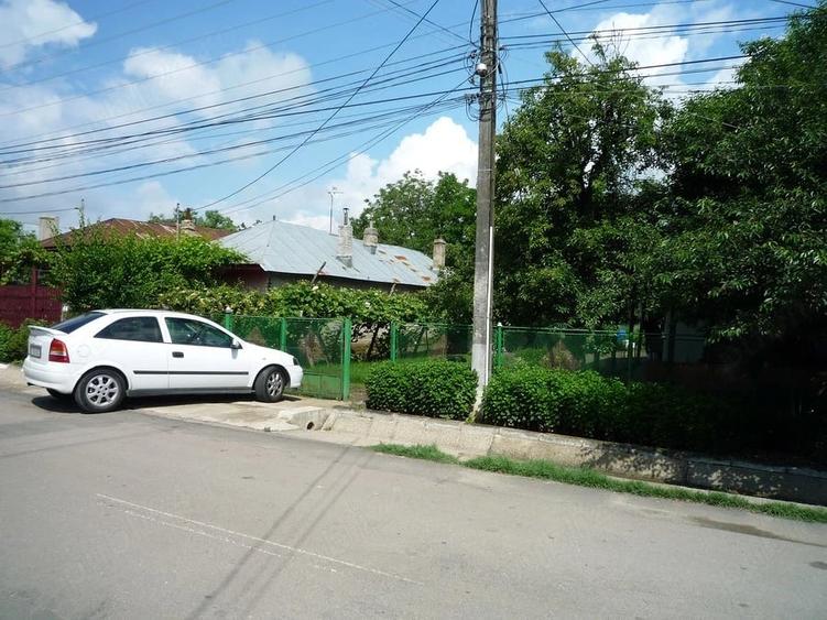 Teren de 3733 mp, în Cornetu