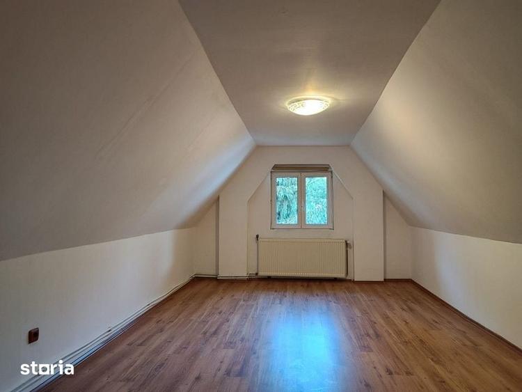 Casă cu 7 camere decomandat cu Teren 279 Mp în Grigorescu