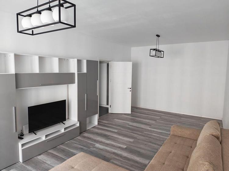Apartament cu 2 camere decomandat în Lujerului