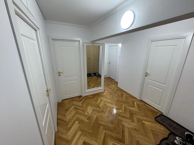 Apartament cu 3 camere decomandat în Calea Aradului