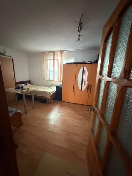 Casă în Iași-Gorj