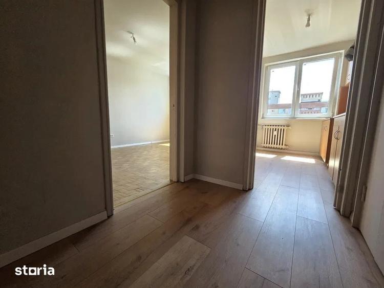 Apartament cu 2 camere decomandat în Ucea