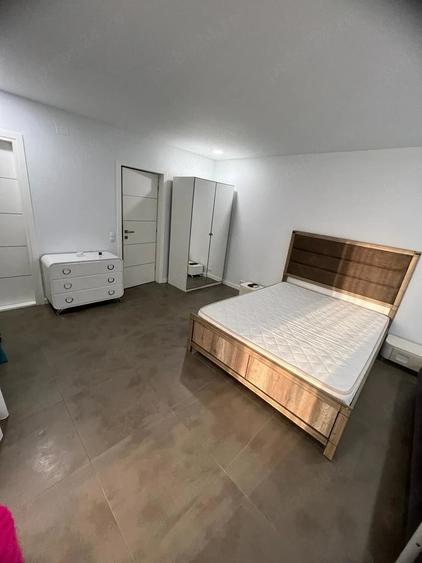 Garsonieră decomandată, mobilată în Craiovei