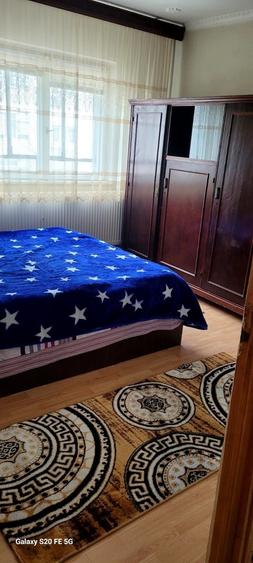 Apartament cu 2 camere decomandat în Micro 21