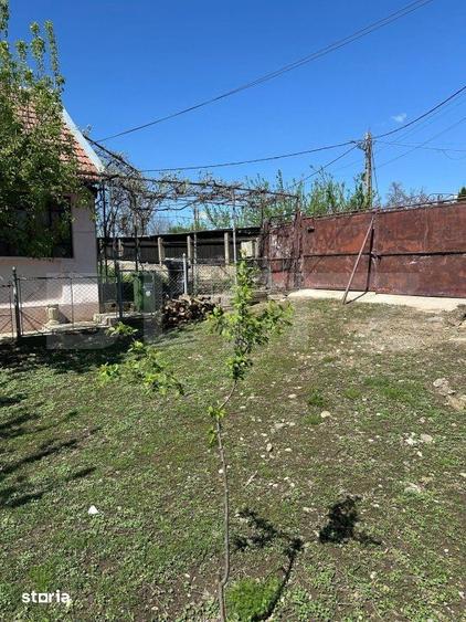 Casă cu 4 camere cu Teren 1105 Mp în Cojocna