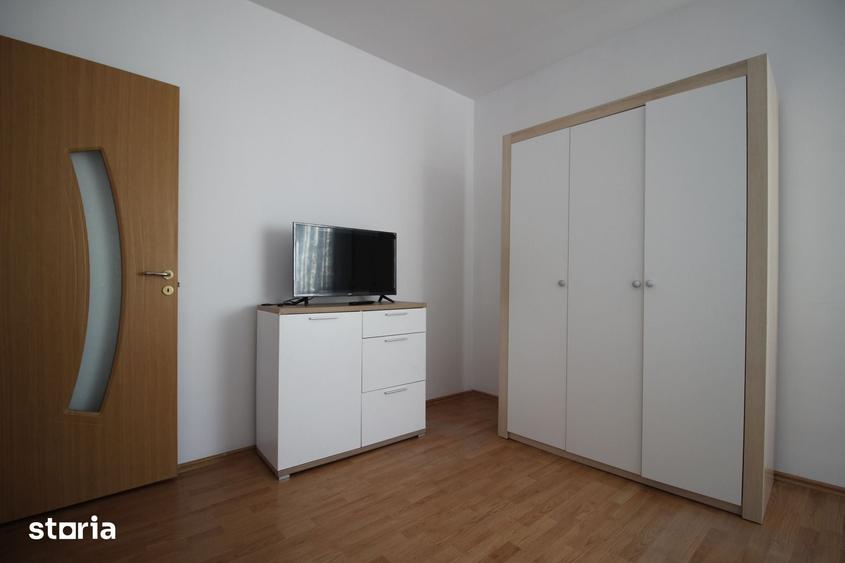 Apartament cu 3 camere în Dâmbul Rotund