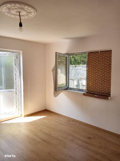 Casă cu 4 camere cu Teren 320 Mp în Brăilița