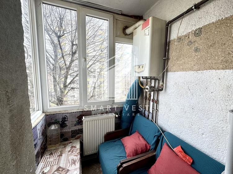 Apartament cu 3 camere decomandat, mobilat în Micro 15