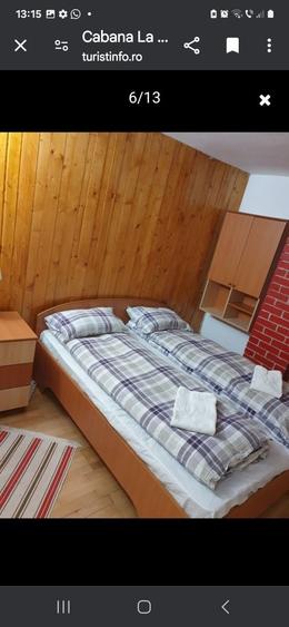Casă cu 4 camere cu Teren 220 Mp în Lupeni