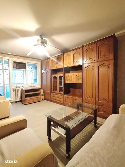 Apartament cu 2 camere decomandat în Vitan