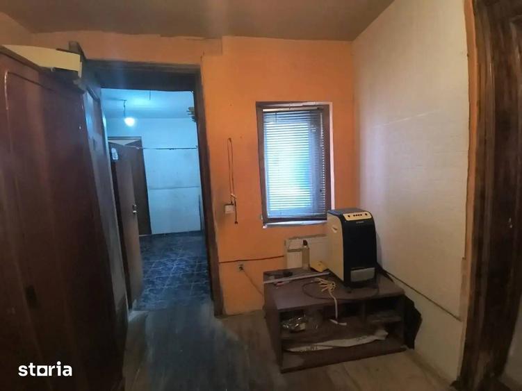 Casă cu 4 camere cu Teren 141 Mp în Grivița