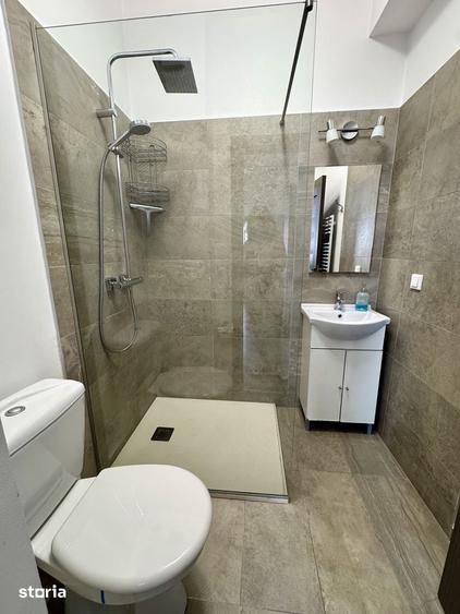 Apartament cu 3 camere decomandat în UTA