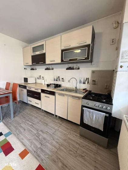 Apartament 2 camere semi decomandate Penny Apahida - 1
