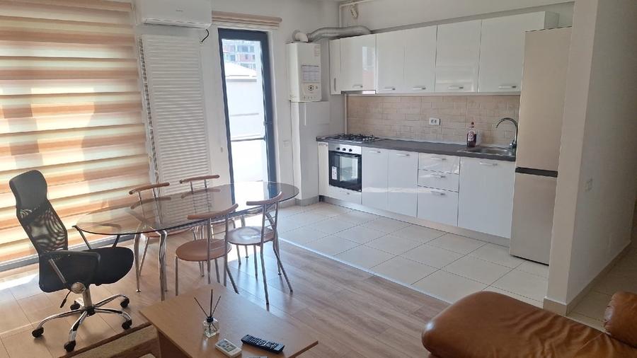 Apartament de închiriat - 13