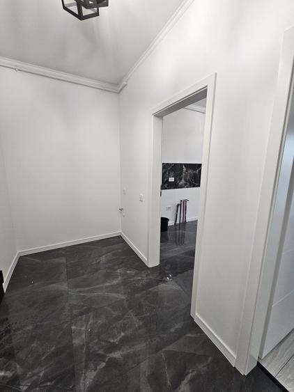 Garsonieră decomandată în Lujerului