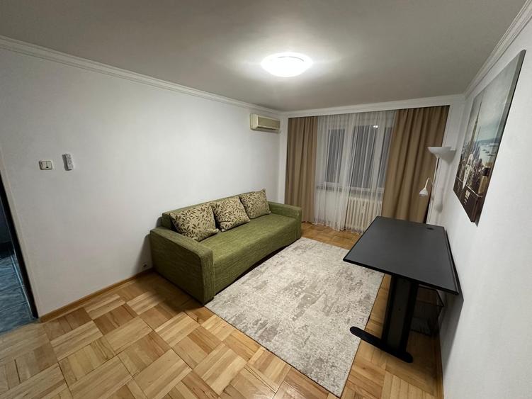 Apartament cu 3 camere decomandat, mobilat în Dristor