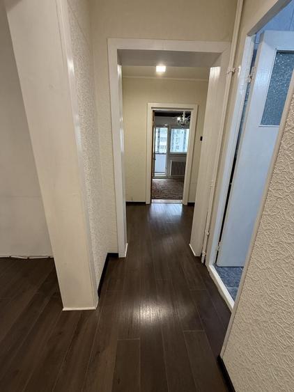 Apartament cu 4 camere semidecomandat, mobilat în Colentina