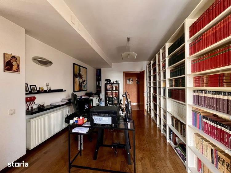 Apartament cu 4 camere în Băneasa