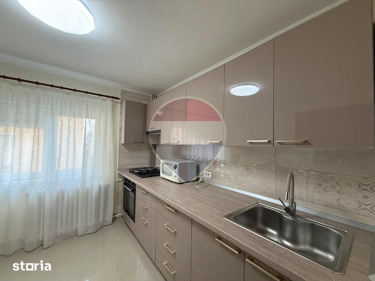 Apartament 3 camere decomandat, 76 mp, zona Nerva Traian - 12