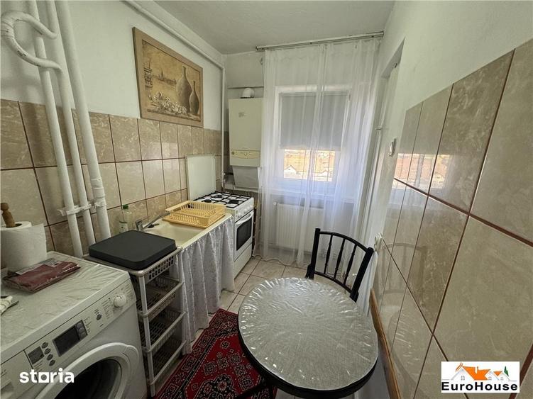 Garsonieră decomandată în Cetate