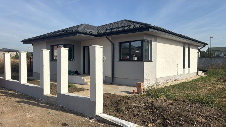 Casă cu 4 camere cu Teren 460 Mp în Berceni