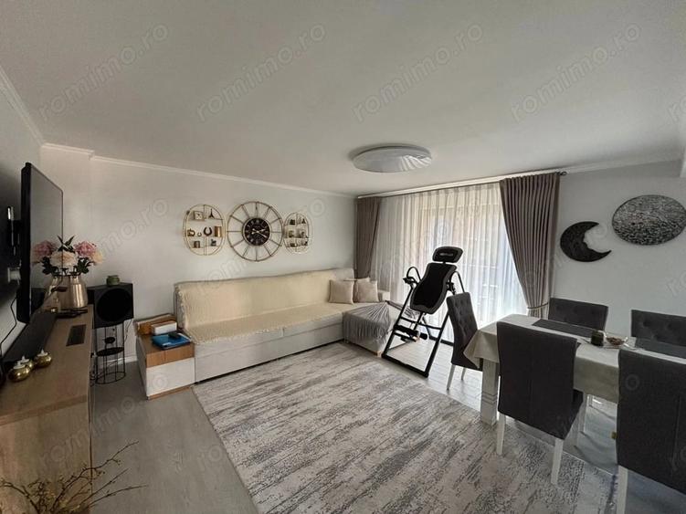 Casă cu 4 camere cu Teren 550 Mp în Central