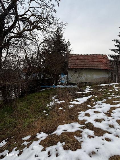Casă cu 4 camere cu Teren 2780 Mp în Ohaba