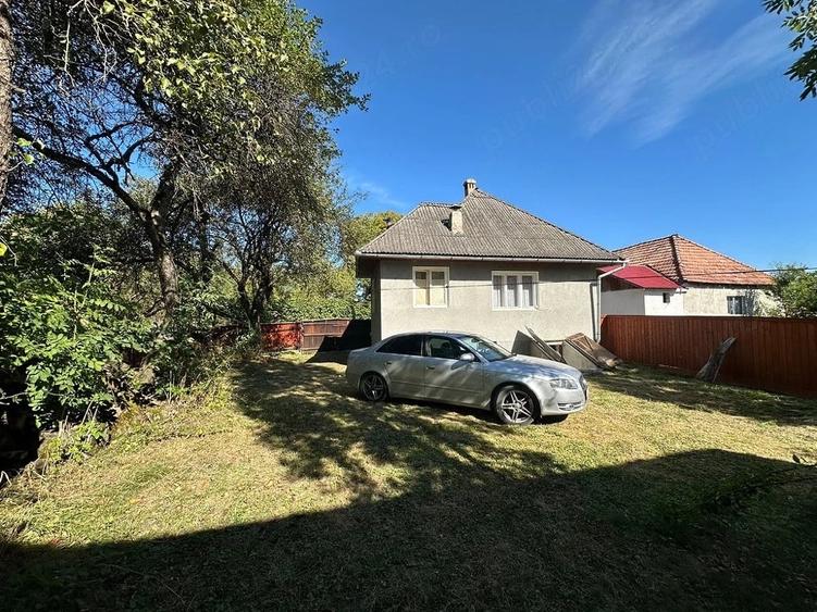 Casă cu Teren 850 Mp în Ocna de Jos