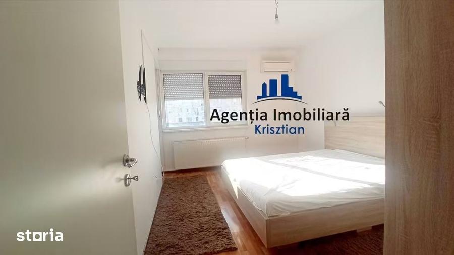 Apartament cu 3 camere decomandat în Burdea