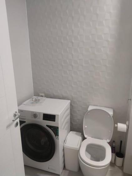 Apartament cu 2 camere decomandat, mobilat în Theodor Pallady