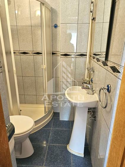 Apartament cu 3 camere decomandat, mobilat în Fortuna