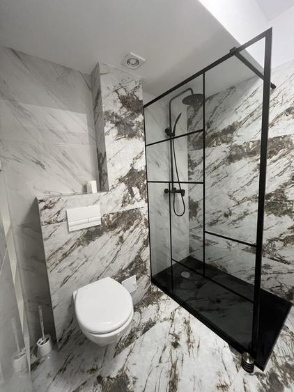 Apartament cu 2 camere nedecomandat în Valea Adâncă