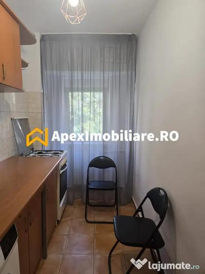 Garsonieră decomandată în Nerva Traian