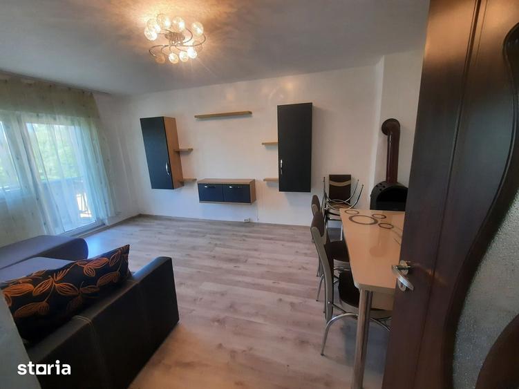 Apartament cu 2 camere decomandat în Micro 15
