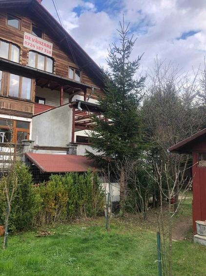 Casă cu 4 camere în Poiana