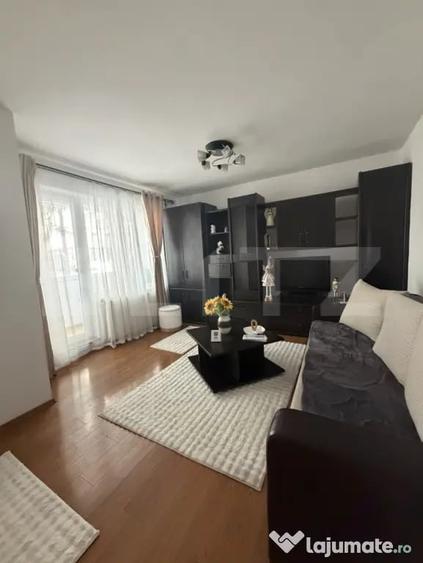 Apartament cu 3 camere decomandat în Tudor
